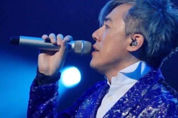 网络图片(侵删) 网络图片(侵删)