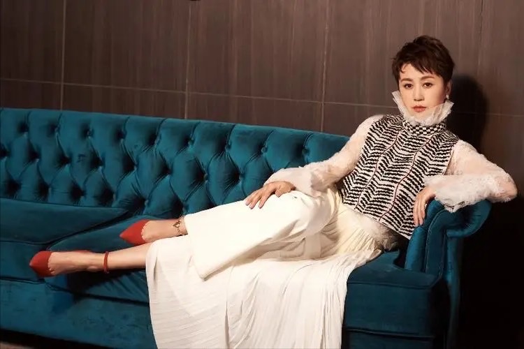 网络图片(侵删) 网络图片(侵删)