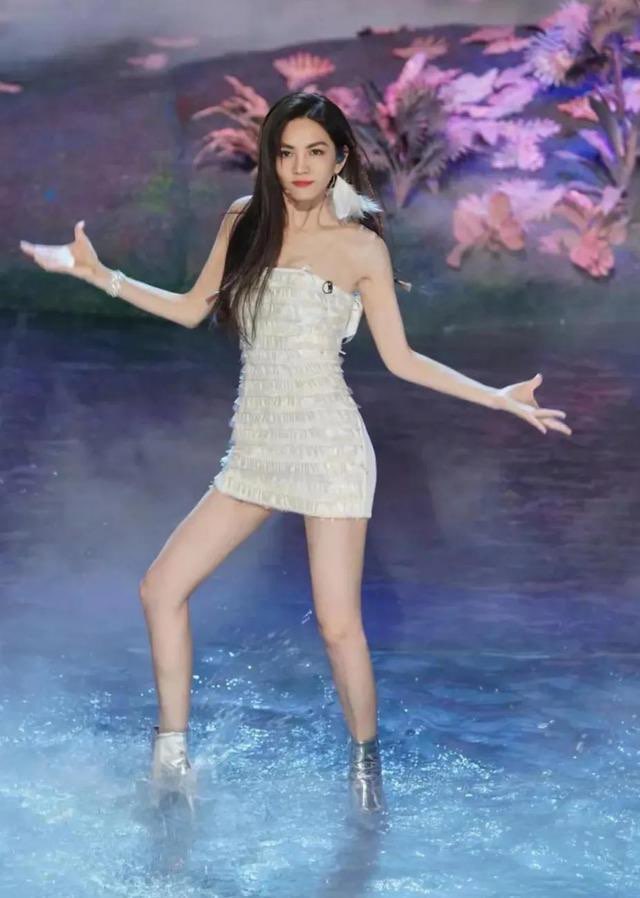 网络图片(侵删) 网络图片(侵删)