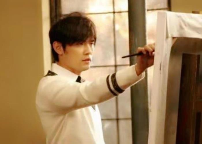 网络图片(侵删) 网络图片(侵删)