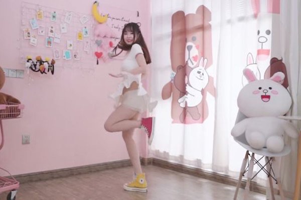 网络图片(侵删) 网络图片(侵删)