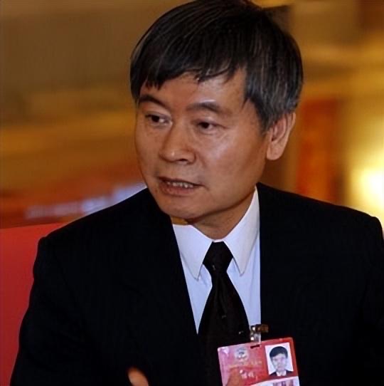 网络图片(侵删) 网络图片(侵删)