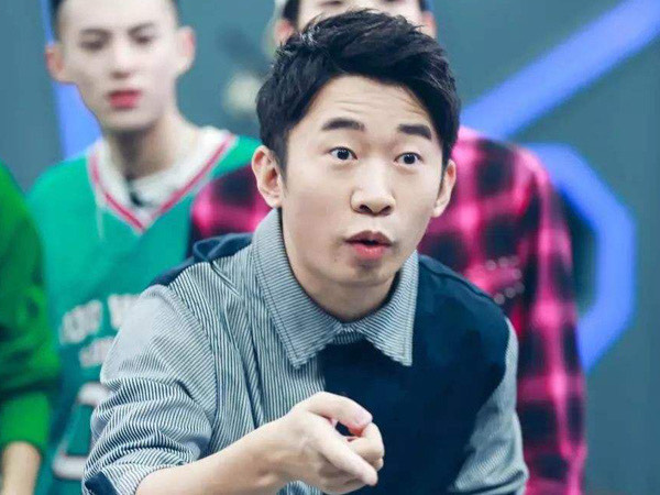 网络图片(侵删) 网络图片(侵删)