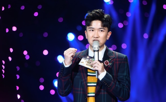 网络图片(侵删) 网络图片(侵删)