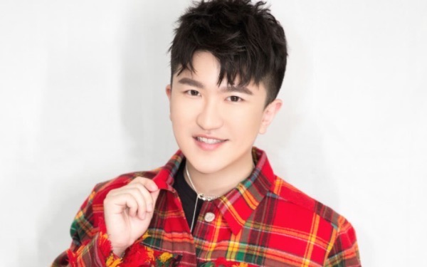 网络图片(侵删) 网络图片(侵删)