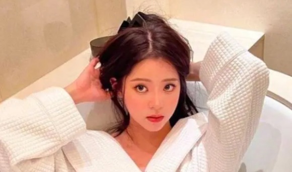 网络图片(侵删) 网络图片(侵删)