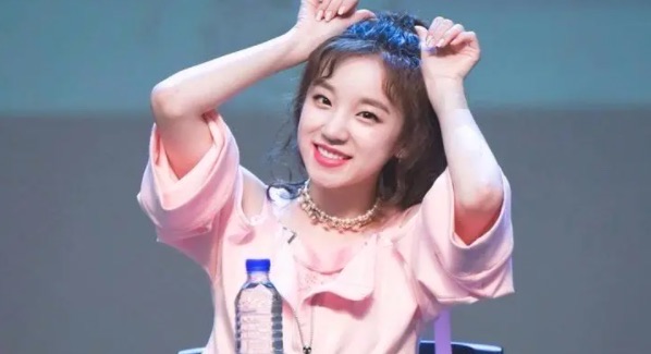 网络图片(侵删) 网络图片(侵删)