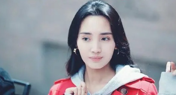 网络图片(侵删) 网络图片(侵删)