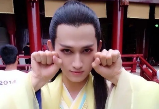 网络图片(侵删) 网络图片(侵删)