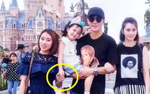 网络图片(侵删) 网络图片(侵删)